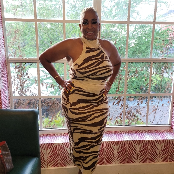 Meet your Posher, Lushusred - Picture 3 of 3